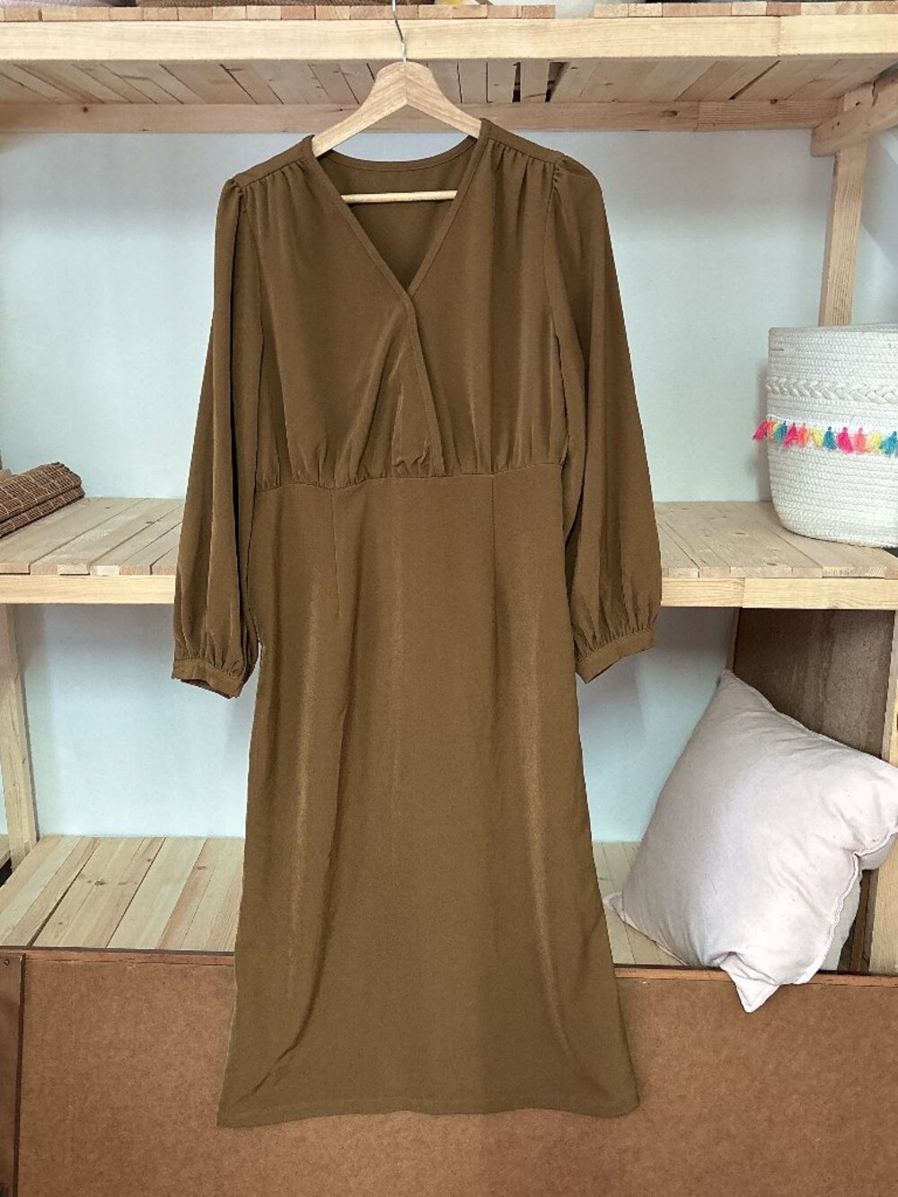Flowy Olive Brown Midi Dress – Size Small
